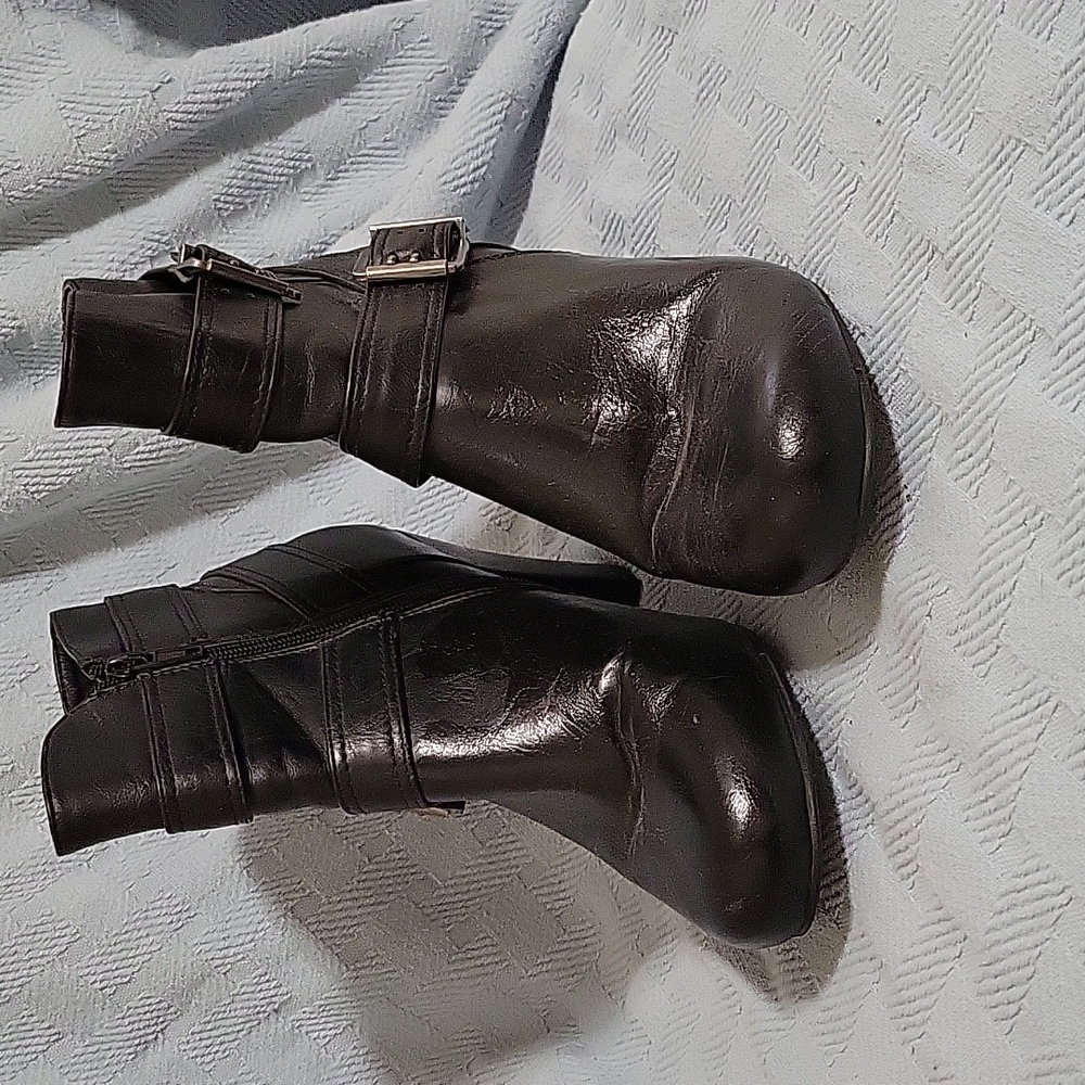 Madden Girl Women's boots